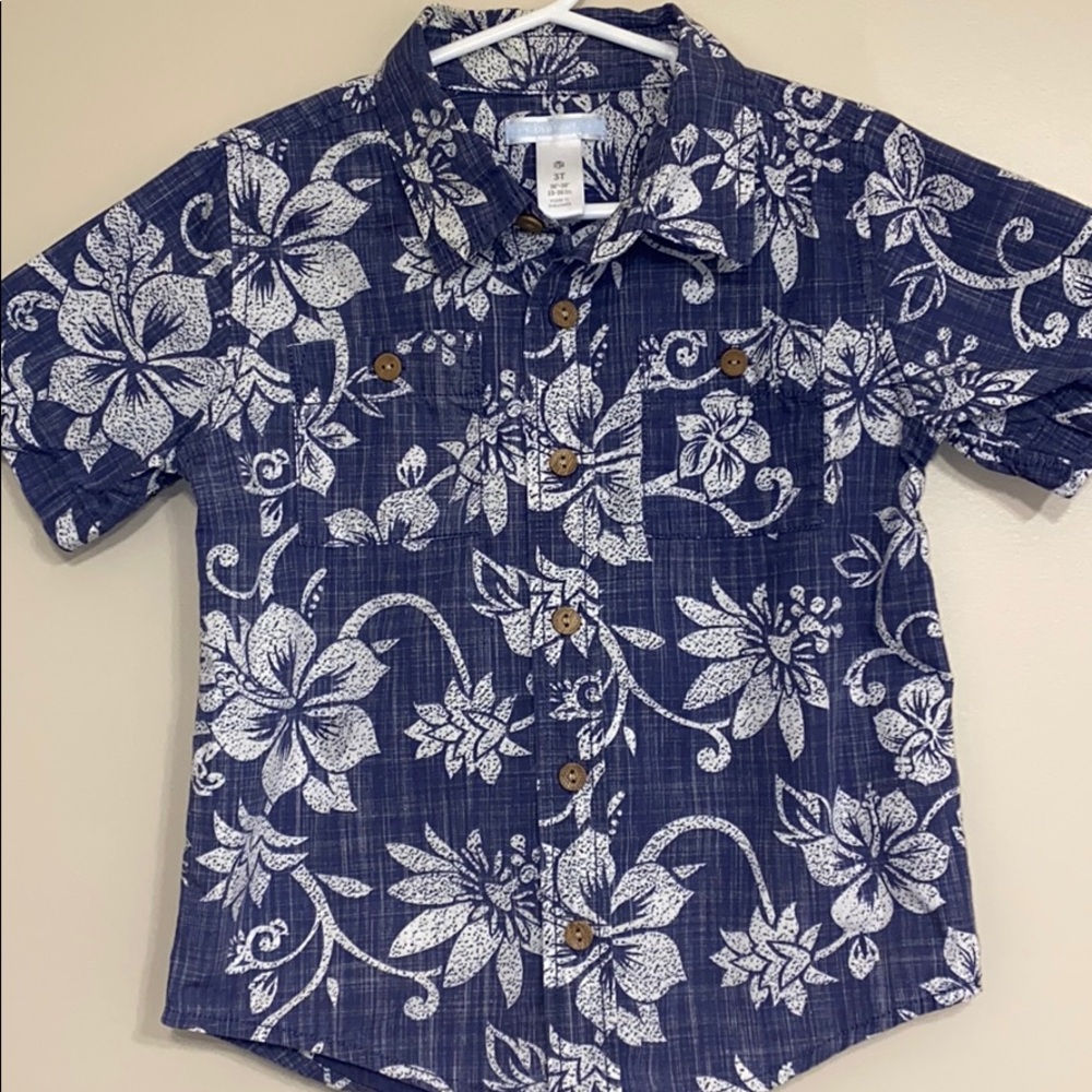 Old Navy Hawaiian shirt